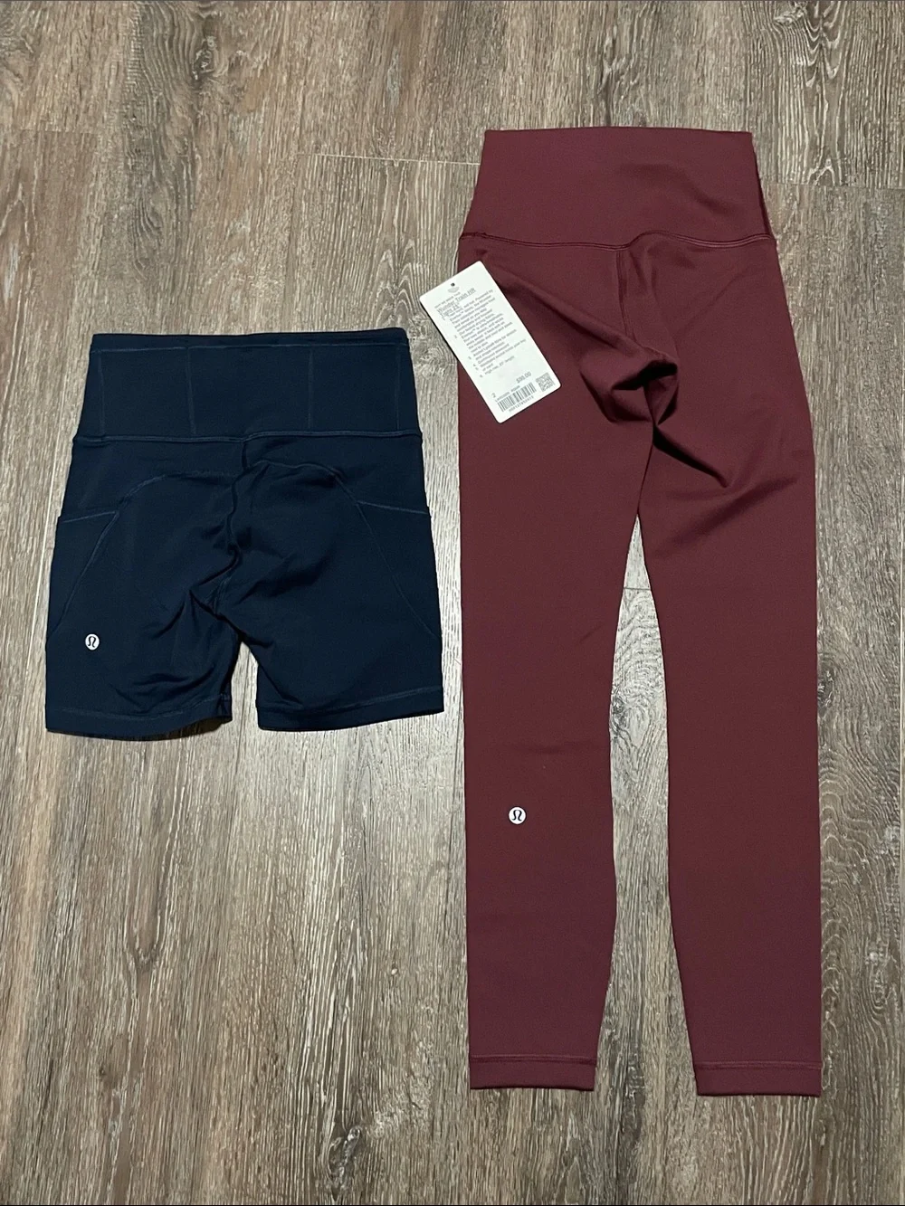 NWT/NWOT/Like New Lululemon Matching Bundle. Size Tops 2,4 / Bootoms 2